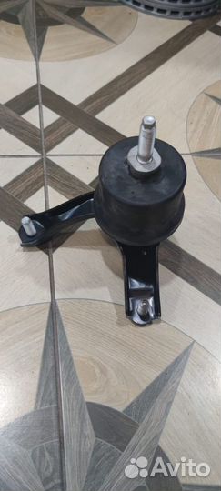 Опора АКПП