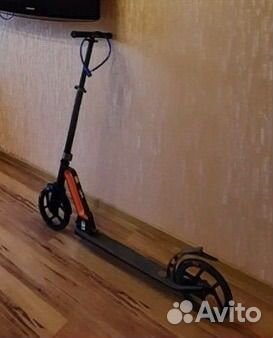 Самокат reaction 200мм