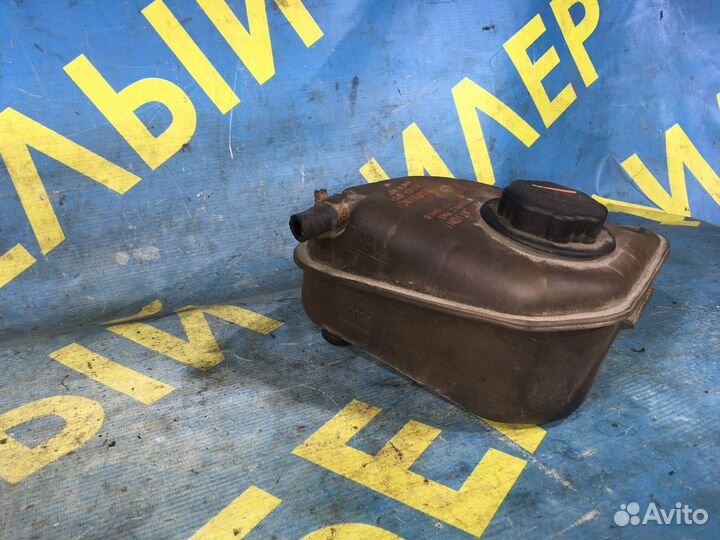 Расширительный бачок saab 9000