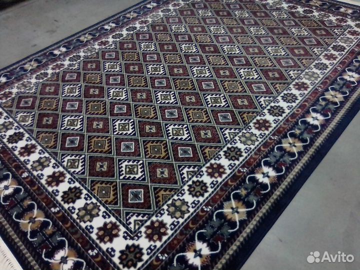 Ковер размером : 1.50х2.30 (№ 29510-43) новый