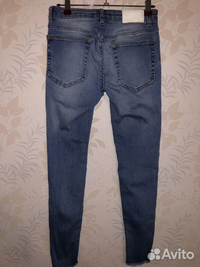 Джинсы pull and bear 34