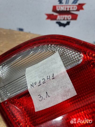 Фонарь задний левый Mercedes Benz Clk-Class W208