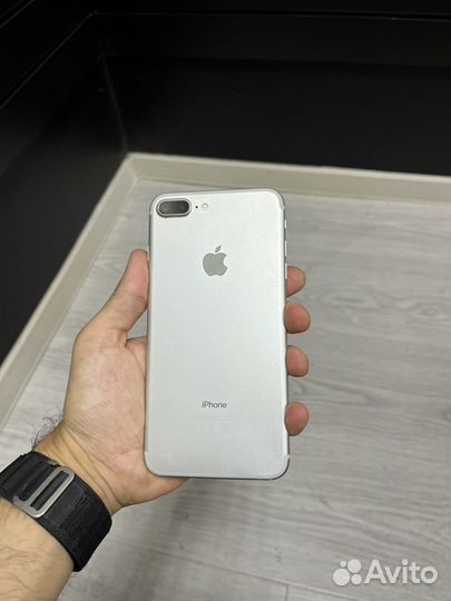 iPhone 7plus 128gb