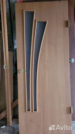 Дверь входная деревянная бу с коробкой