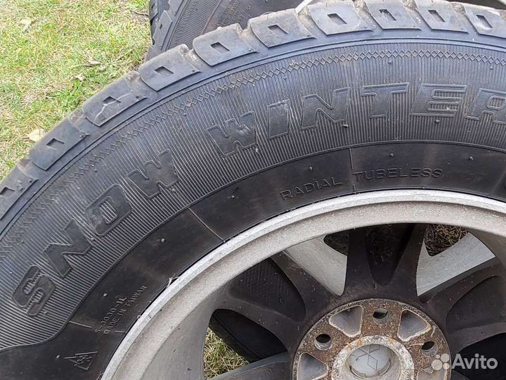 Комплект зимних колес r17