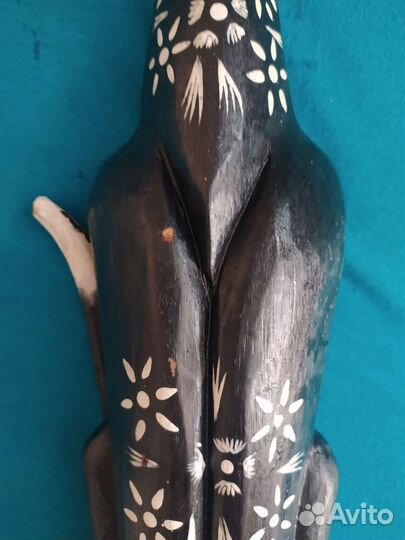 Фигурка из дерева кот