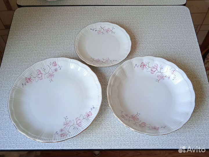 Тарелки, Япония, СССР 12 штук Польша 10 шт