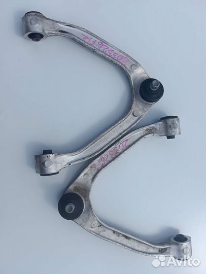 Рычаг передний верхний Nissan Fuga Y51