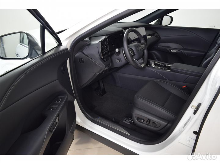 Lexus RX 2.4 AT, 2023