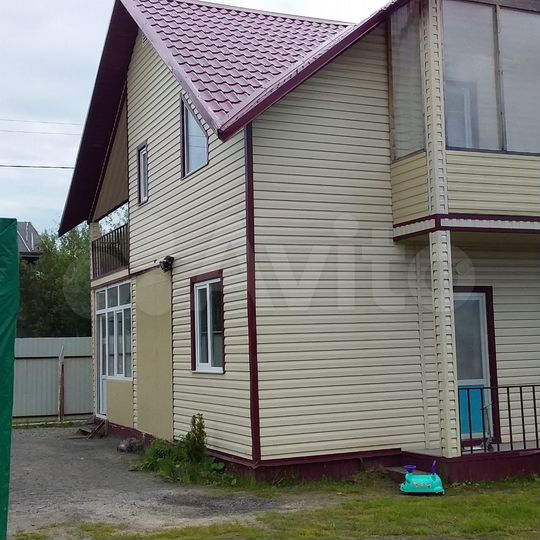 Дом 140 м² на участке 5 сот.