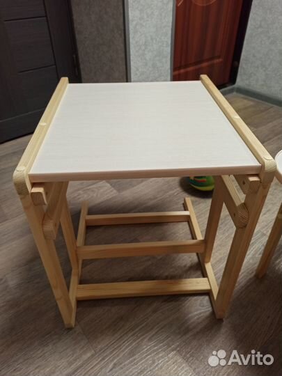 Стульчик для кормления