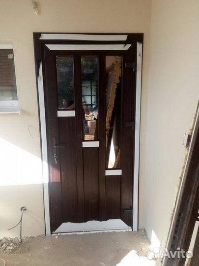 Пластиковая дверь 120х210 157