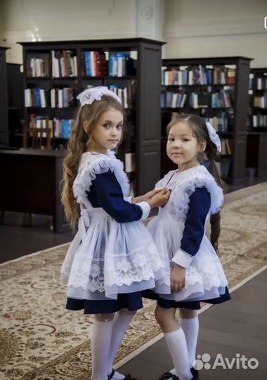 Белый школьный фартук