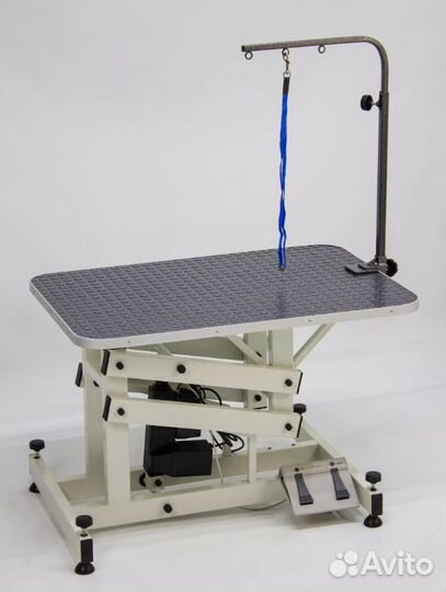 Стол для груминга с электроподъемником