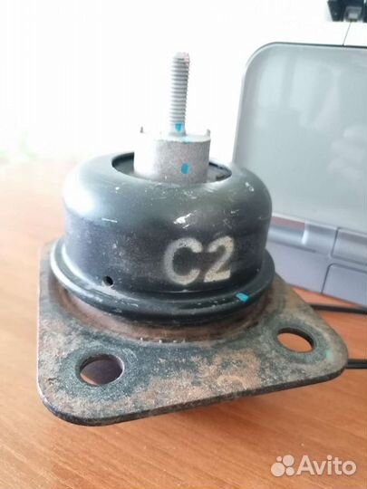 Опора двигателя lacetti правая 96550225