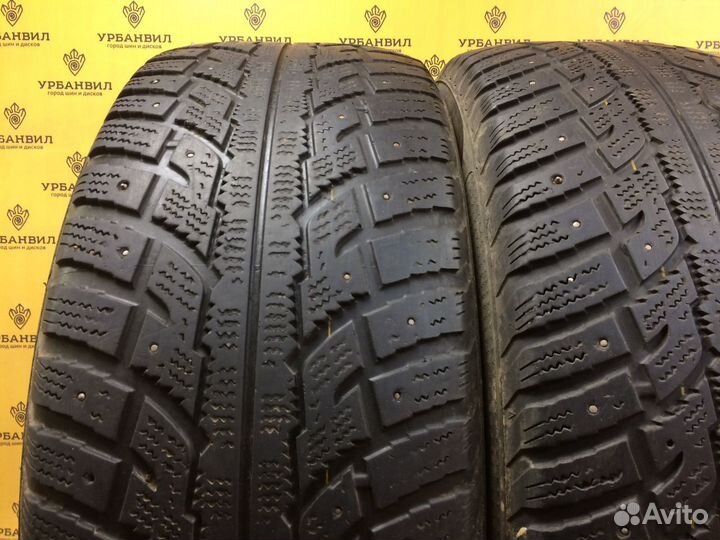 Kumho I'Zen RV Stud KC16 235/65 R17 108Q