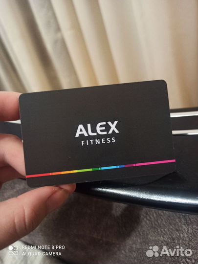 Абонемент в фитнес клуб