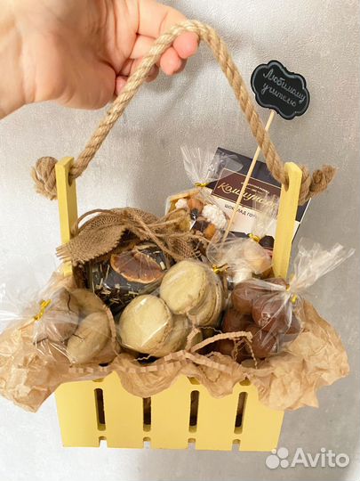 Подарочные наборы (боксы) учителю на 1 сентября