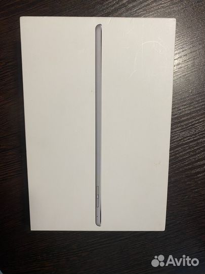 Коробка от iPhone 8