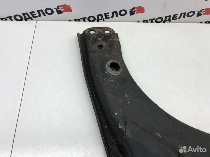 Рычаг передний правый Daewoo Nexia N100 2007 г.в