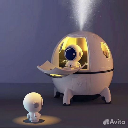 Ночник - увлажнитель воздуха космонавт