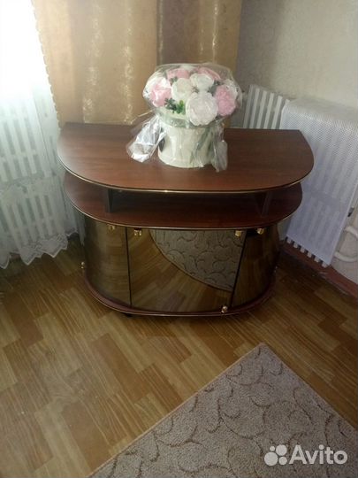 Тумба под телевизор