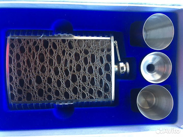 Фляжки подарочные