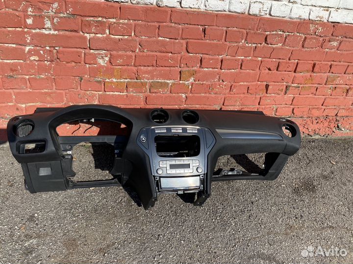 Торпедо Ford Mondeo 4