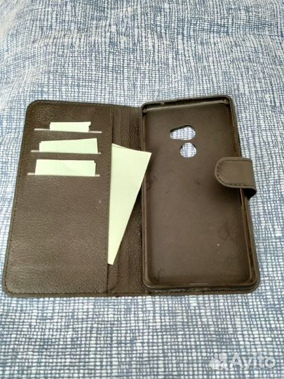 Чехол-книжка (новый)