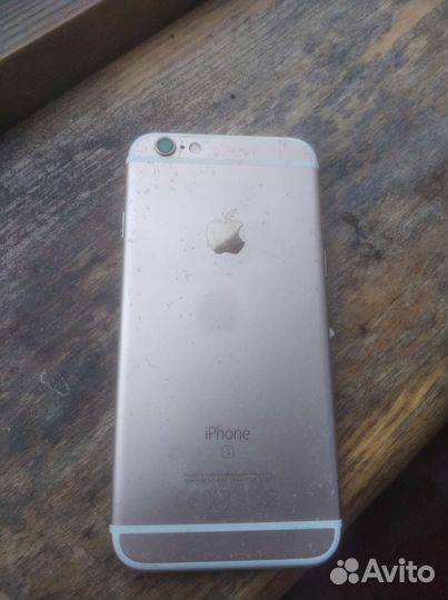 Телефон iPhone 6s
