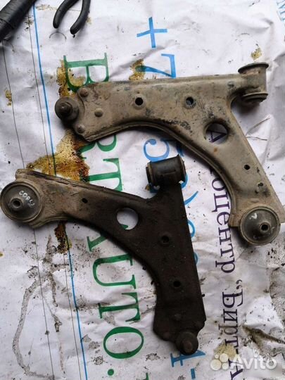 Рычаги передние Opel corsa