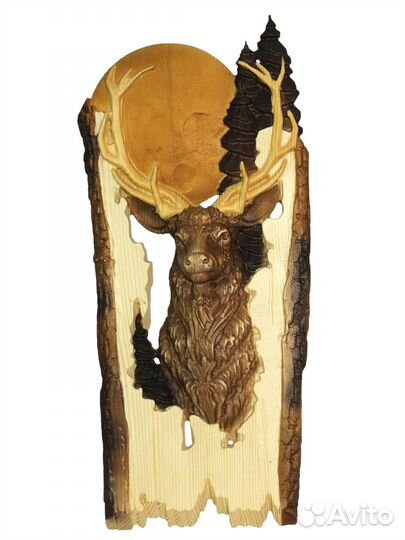 Резное панно из дерева 