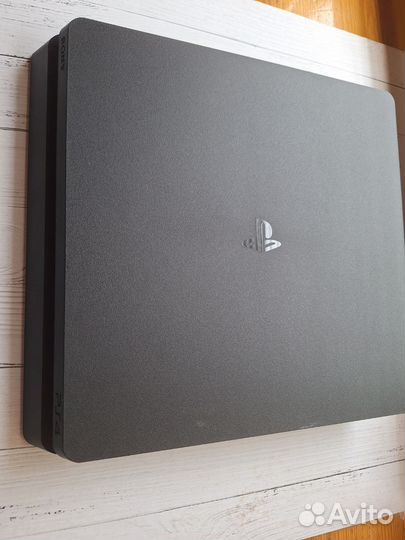 Игровая приставка ps4 slim 500гб
