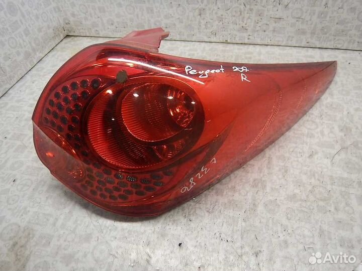 Фонарь задний для Peugeot-Citroen 207 6351CT