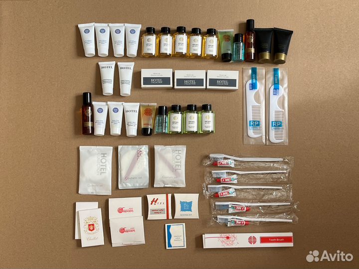 Дорожная косметика и аксессуары