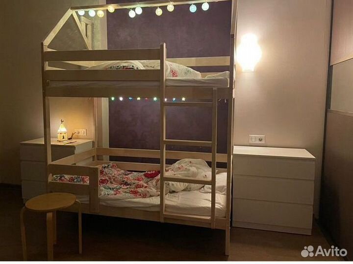 Двухъярусная детская кровать
