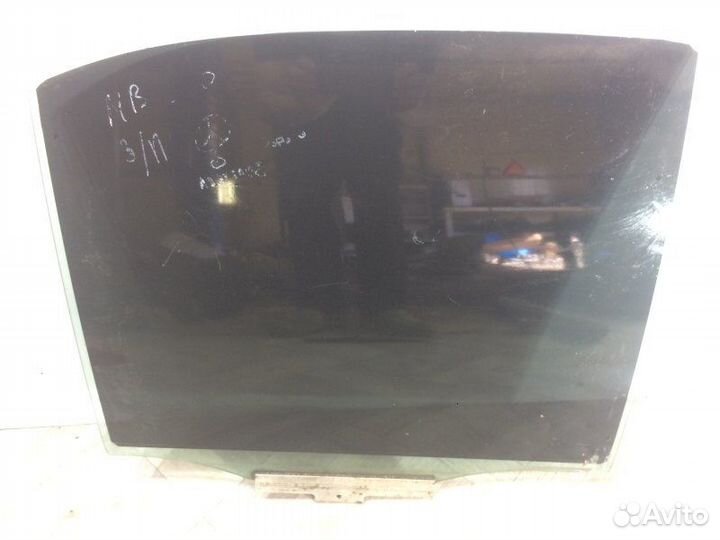 Стекло двери заднее правое Mercedes-Benz Gl-Class