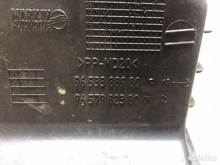 Корпус воздушного фильтра Citroen C4 Grand Picasso