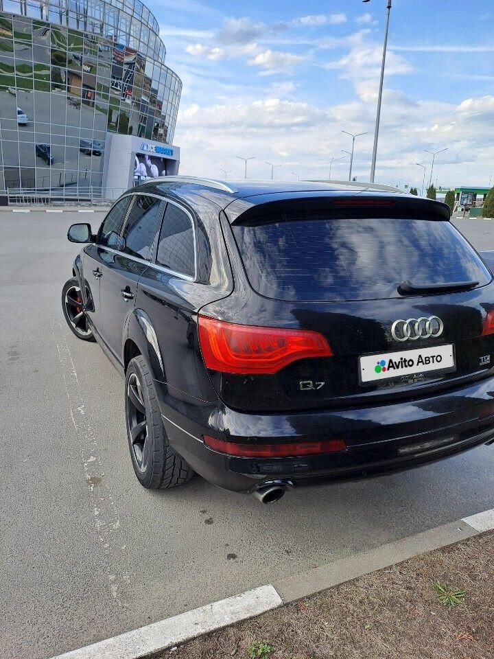 Audi Q7: фото из отзыва