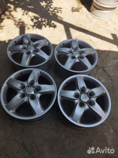 R18/5/130 на Porsh Сayen, Wv Toureg, AudI Q7