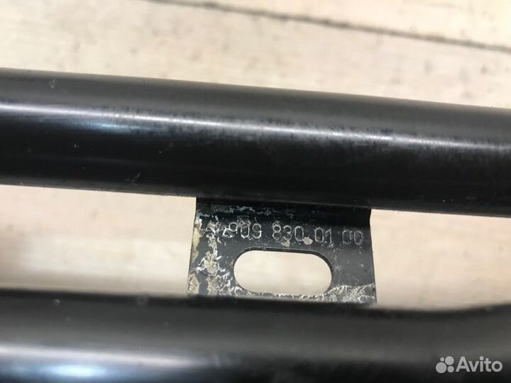 Патрубок системы охлаждения Mercedes Sprinter W909