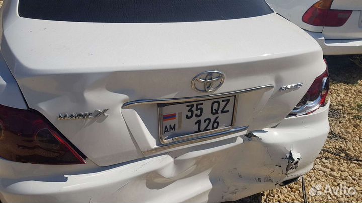 Крышка багажника на Toyota Mark X