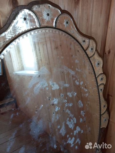 Антикварное венецианское зеркало