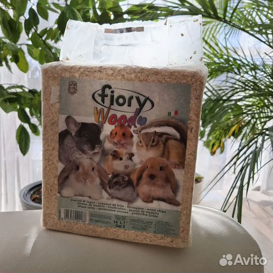 Fiory опилки для грызунов Woody 14 л