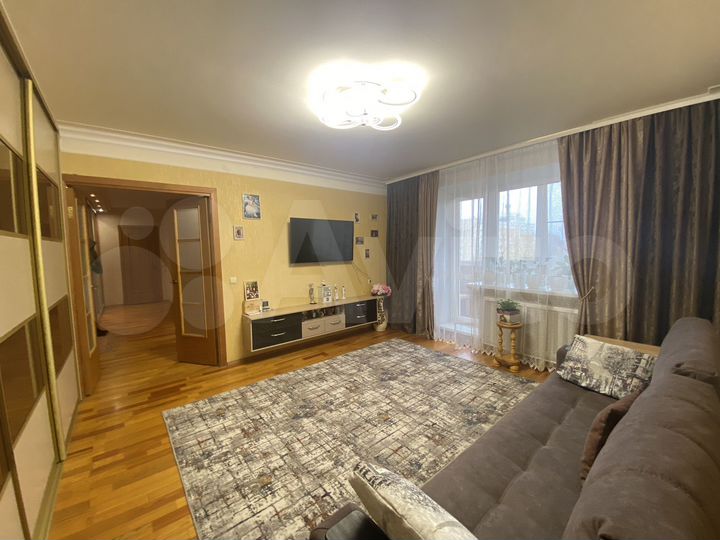 2-к. квартира, 61 м², 6/6 эт.