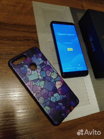 ZTE Blade V9, 3/32 ГБ