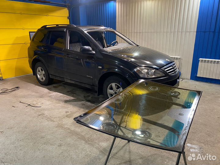 Лобовое стекло Ssangyong Kyron / Actyon
