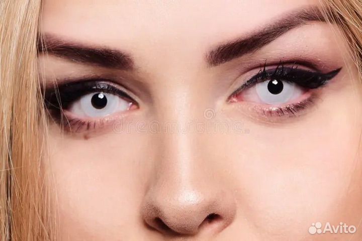 Белые цветные линзы (1 год ношения)