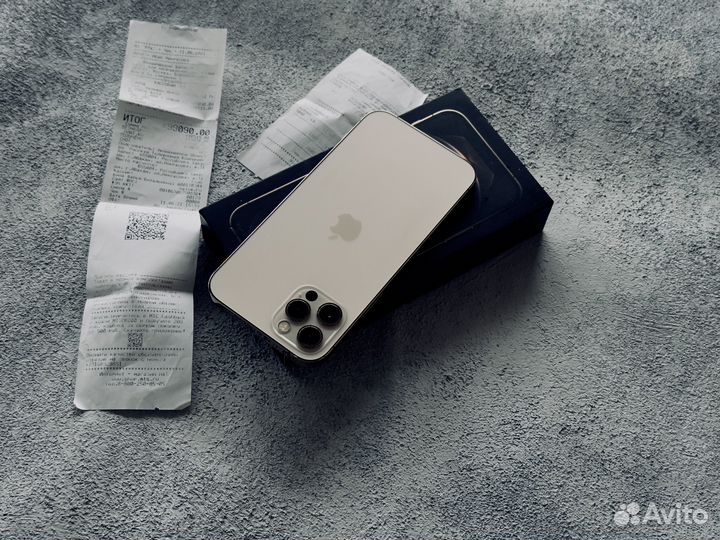 iPhone 12 Pro. 256Gb. Гарантия