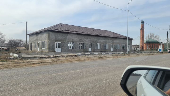 Здание, 400 м²